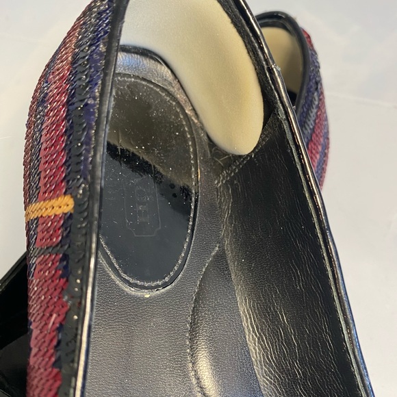 Coach Deborah Sequin Flat
Red Black or blue Gold sequins
Size 7-7.5 - Picture 14 of 16